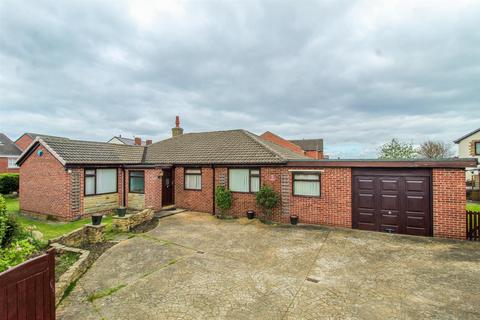 3 bedroom detached bungalow for sale, Sandy Lane, Wakefield WF4