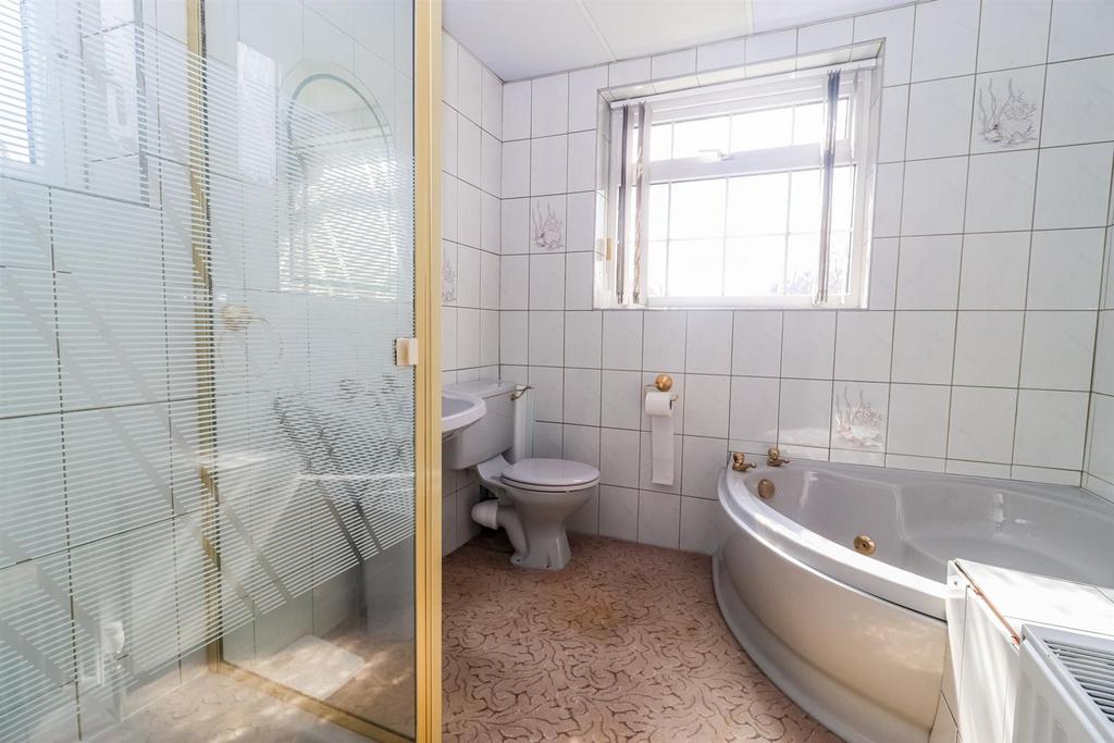 Bathroom/w.c.