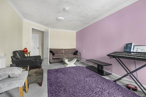 1 bedroom retirement property for sale, Priory Avenue, Caversham, Reading