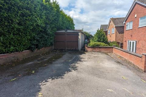 2 Quantock Drive, Nuneaton, CV10 8PU