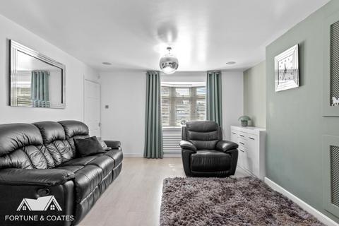 3 bedroom end of terrace house for sale, Halling Hill, Harlow