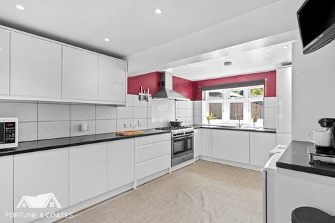 291 Halling Hill, Harlow, CM20 3JU