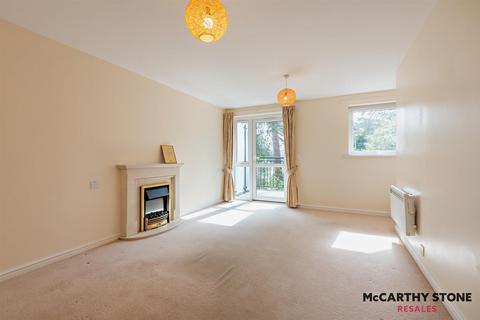 1 bedroom apartment for sale, Cherret Court, Ringwood Road, Ferndown, BH22 9FE