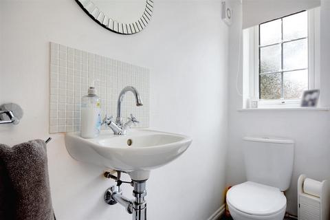 3 Thorpe Leys, Long Eaton, Nottingham, NG10 1EU