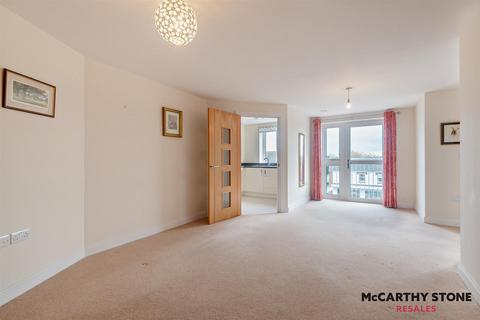 1 bedroom apartment for sale, Limewood, St. Marys Road, Hayling Island, PO11 9FE