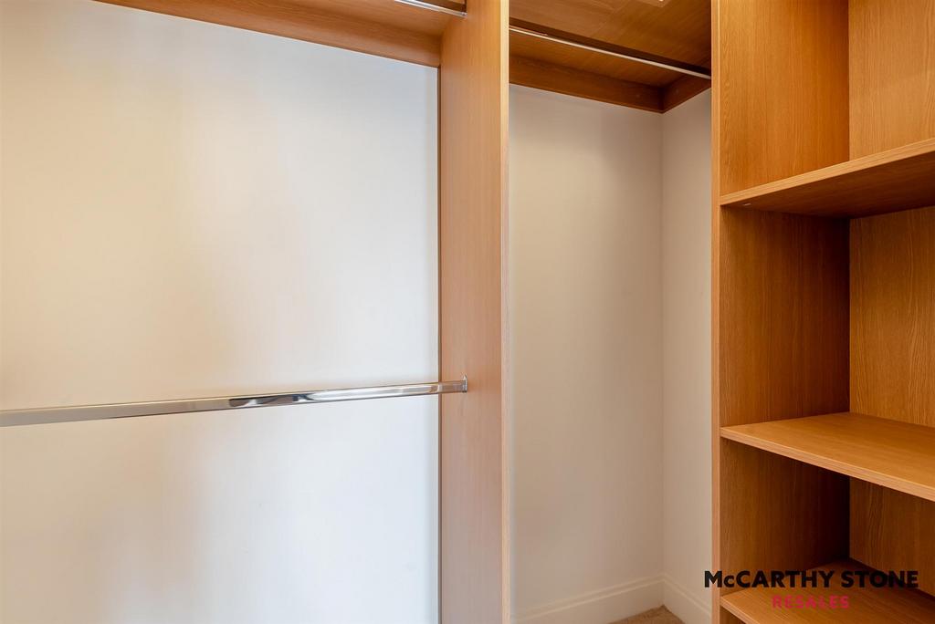 8594555-interior07-800.JPG