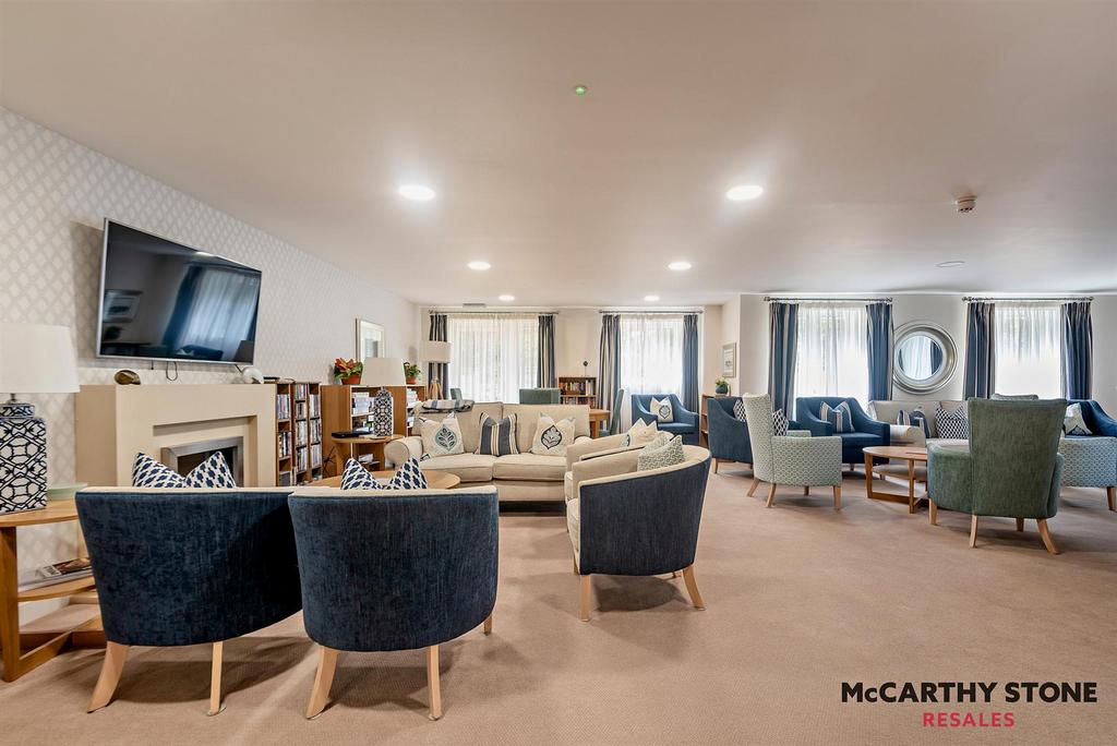 8594555-interior15-800.JPG