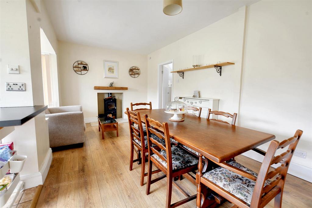Dining Room 1.jpeg