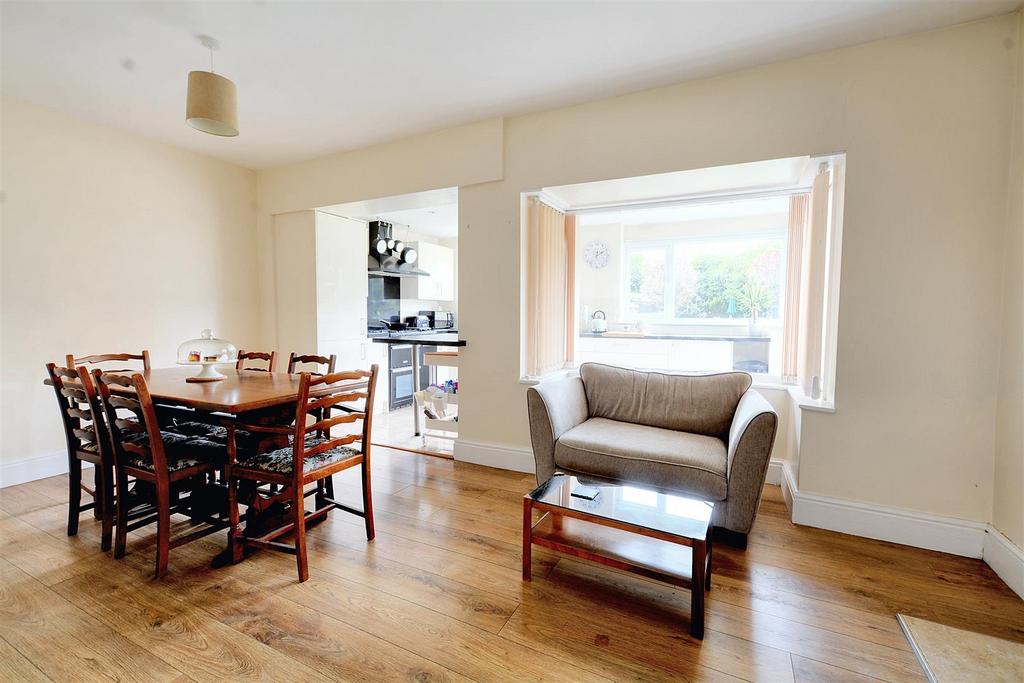 Dining Room 2.jpeg