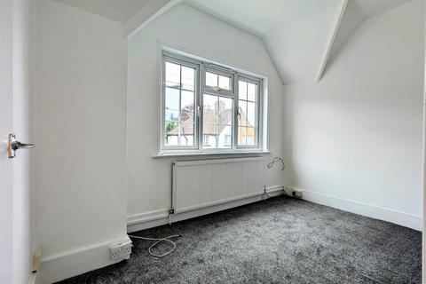 1 bedroom flat to rent, Glebe Road, Stanmore HA7
