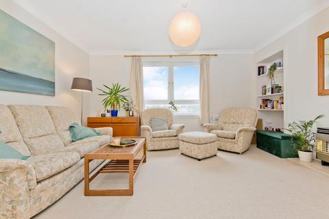 3 bedroom flat for sale, Auld Burn Park, St Andrews, KY16