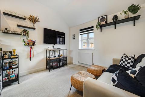 2 bedroom mews for sale, Grizedale Place, Leeds LS16