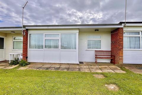 2 bedroom chalet for sale, Sundowner, Newport Road, Hemsby