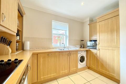 2 bedroom apartment for sale, Knyveton Road, Bournemouth, BH1