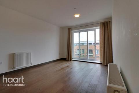 2 bedroom apartment to rent, East Station Road, Peterborough