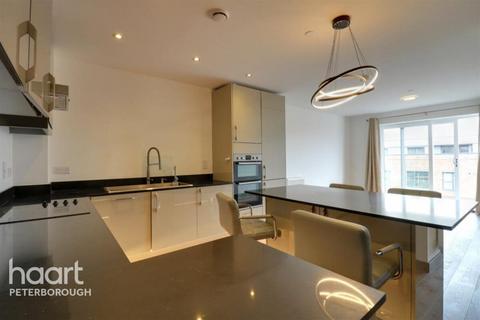 2 bedroom apartment to rent, East Station Road, Peterborough