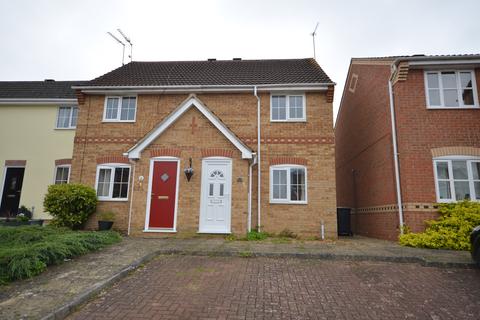 2 bedroom end of terrace house to rent, Saddlers Way, Raunds