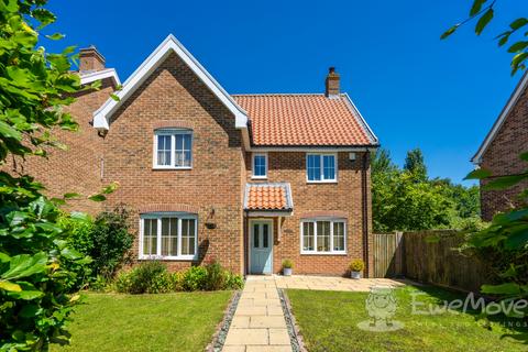 4 bedroom detached house for sale, New Road, Tacolneston, Norwich, Norfolk, NR16