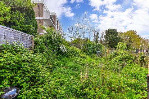 78 Downs Road, Canterbury, CT2 7TN