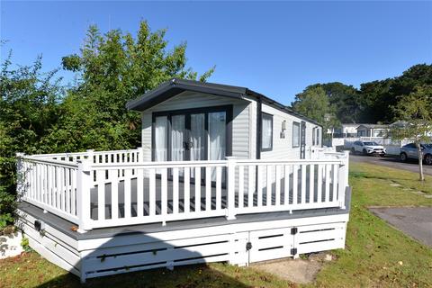 2 bedroom park home for sale, Seabreeze, Shorefield Country Park, Downton, Lymington, SO41