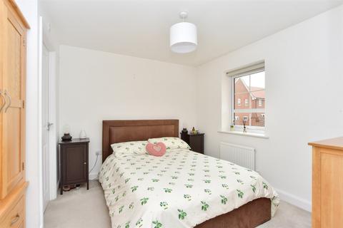 4 bedroom detached house for sale, Concorde Street, Faversham, Kent