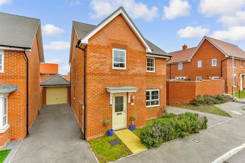 4 bedroom detached house for sale, Concorde Street, Faversham, Kent