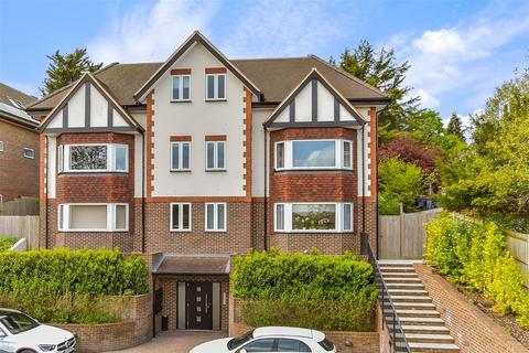 2 bedroom flat for sale, Riddlesdown Road, Purley, Surrey