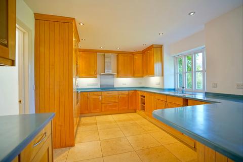 6 bedroom semi-detached house for sale, Brook Lane, Upper Dean, Huntingdon, PE28