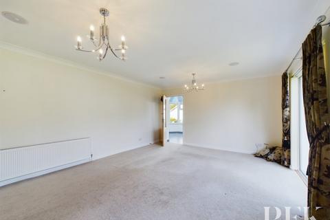 3 bedroom bungalow for sale, Lonscale View, Keswick CA12