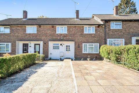 3 bedroom terraced house for sale, Balmoral Drive, Woking, Surrey, GU22