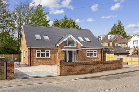 5 bedroom detached house for sale, Winston Avenue