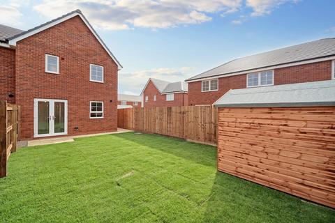 3 bedroom end of terrace house to rent, Mindaro Way, Rugby, Warwickshire, CV22
