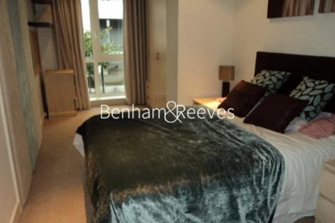 3 bedroom apartment to rent, Lensbury Avenue, London SW6