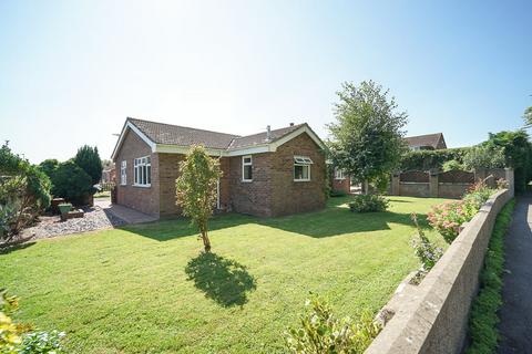 2 bedroom detached bungalow for sale, Peregrine Close, Worle,  Weston-Super-Mare, BS22