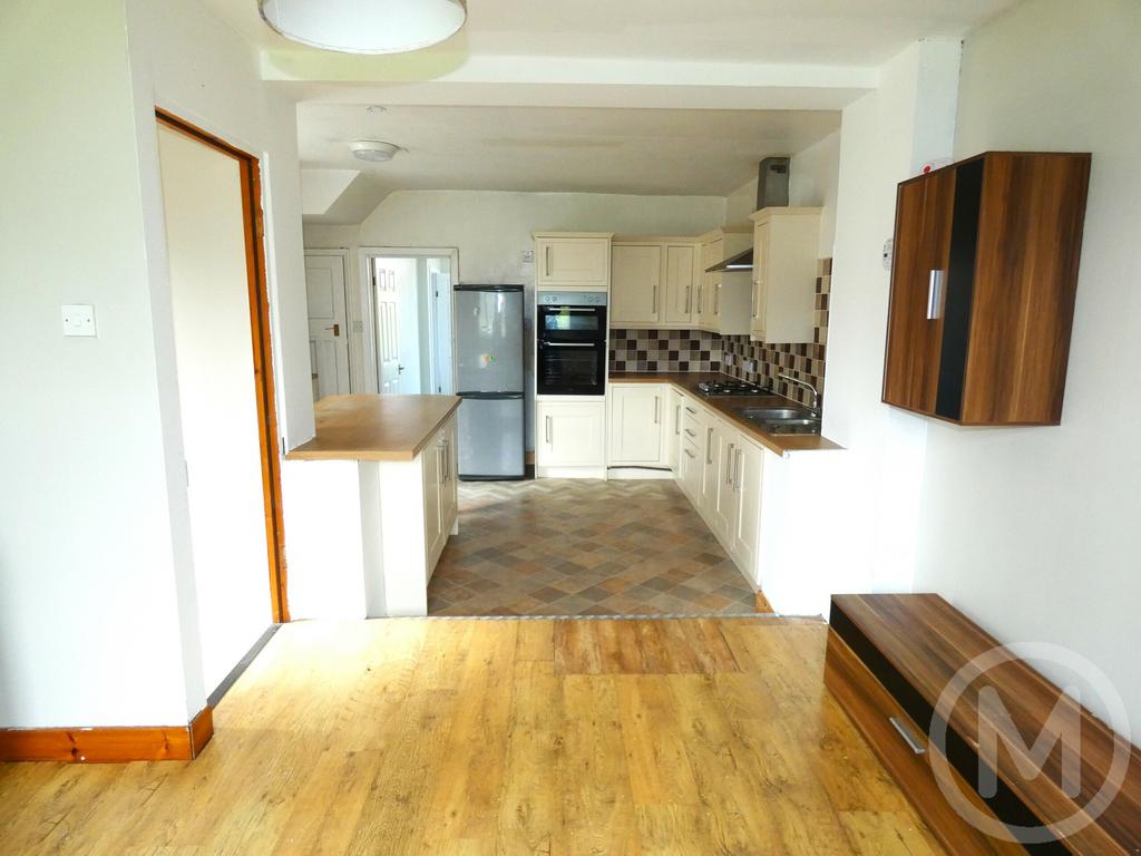 Raymond Avenue, Blackpool 2 bed semidetached house for sale £115,000