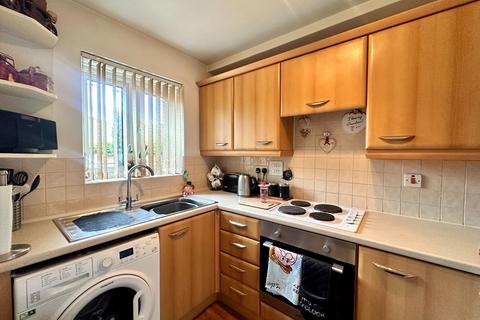 2 bedroom terraced house for sale, Franchise Street, Wednesbury WS10