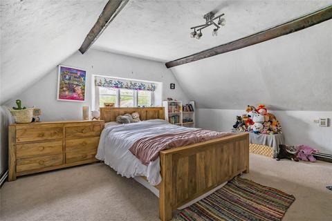 5 bedroom detached house for sale, Grendon Road, Edgcott, Aylesbury, Buckinghamshire, HP18