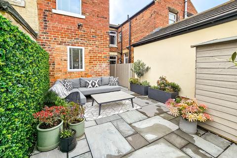 19 Albert Road, Harrogate, HG1 4HX