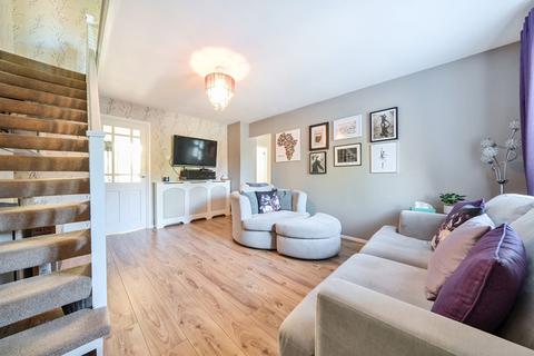 112 Lowdell Close, West Drayton, UB7 8BD