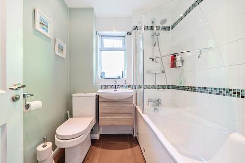 112 Lowdell Close, West Drayton, UB7 8BD
