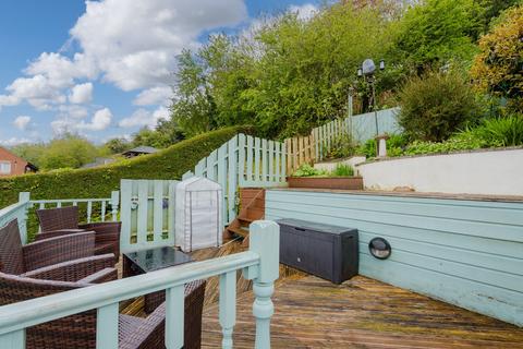 3 bedroom terraced house for sale, Town Park, Crediton, EX17