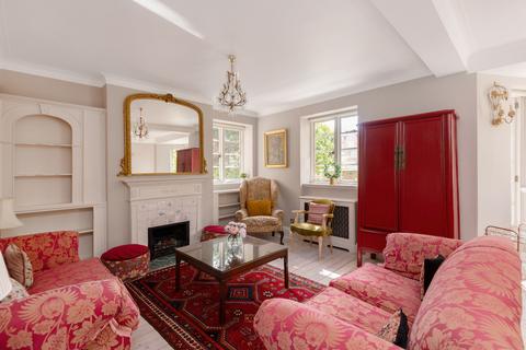 3 bedroom apartment to rent, Marlborough Court, London, W8