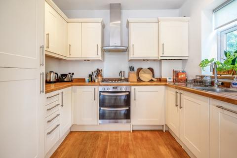 1 bedroom apartment to rent, Tierney Road London SW2