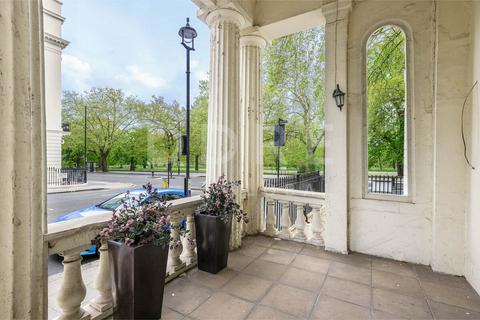 4 bedroom apartment for sale, Hyde Park Street, London, W2