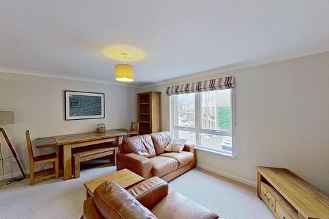 3 bedroom flat to rent, Sunbury Place, Edinburgh, Midlothian, EH4