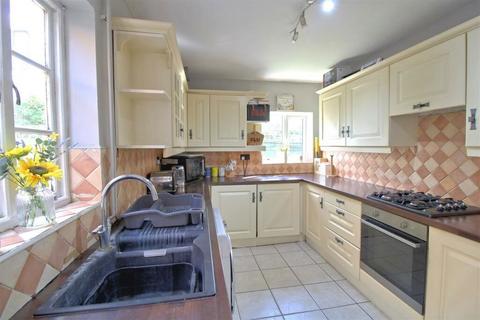 4 bedroom terraced house for sale, Windsor Road, King's Lynn, Norfolk, PE30 5PL