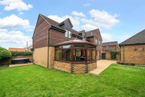 5 bedroom detached house for sale, Haydock Close, Bletchley, Milton Keynes, Buckinghamshire, MK3