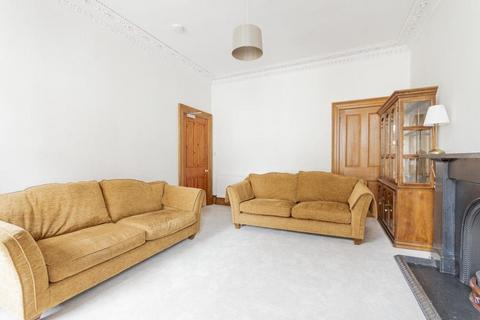 3 bedroom flat to rent, 0644L Cornwall Street, Edinburgh, EH1 2EQ