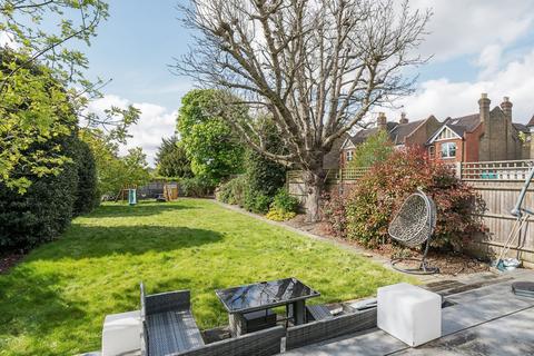 105 Lennard Road, Beckenham, BR3 1QR