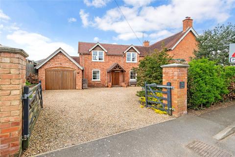 4 bedroom detached house for sale, Fladbury, Pershore, Worcestershire